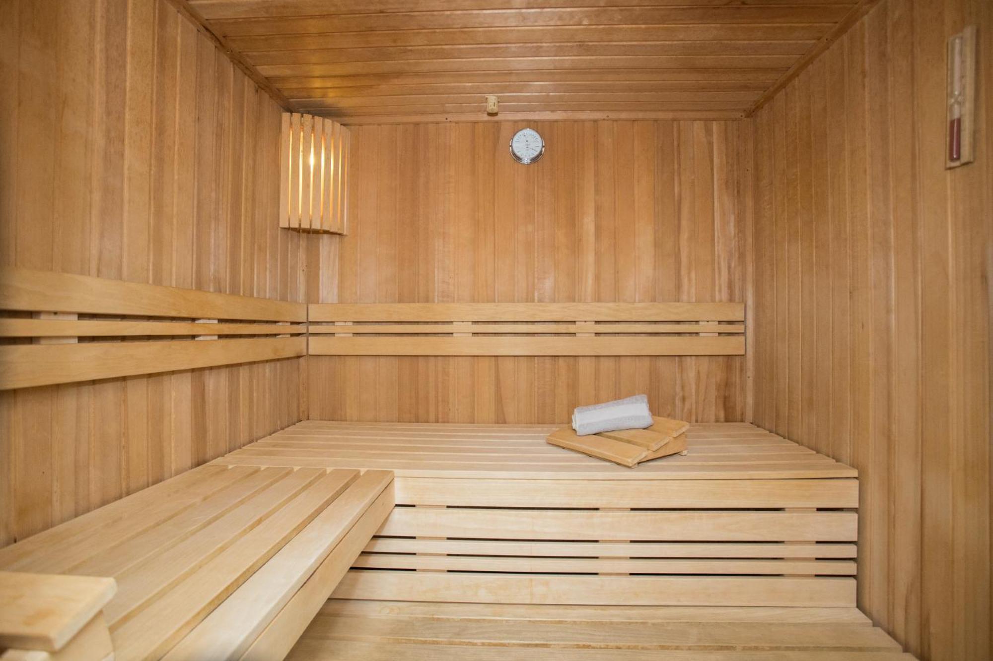 Deluxe Apartment - Sauna & Pool - Free Parking วินเทอร์แบร์ก ภายนอก รูปภาพ
